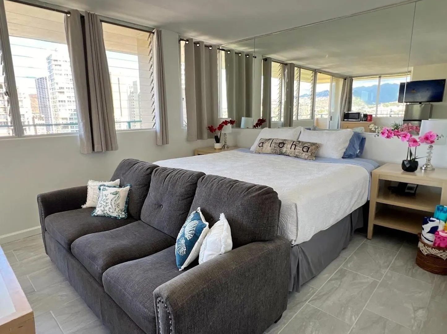 Penthouse In Waikiki With Ocean & Mountain Views Hotel Honolulu 3*,  United States